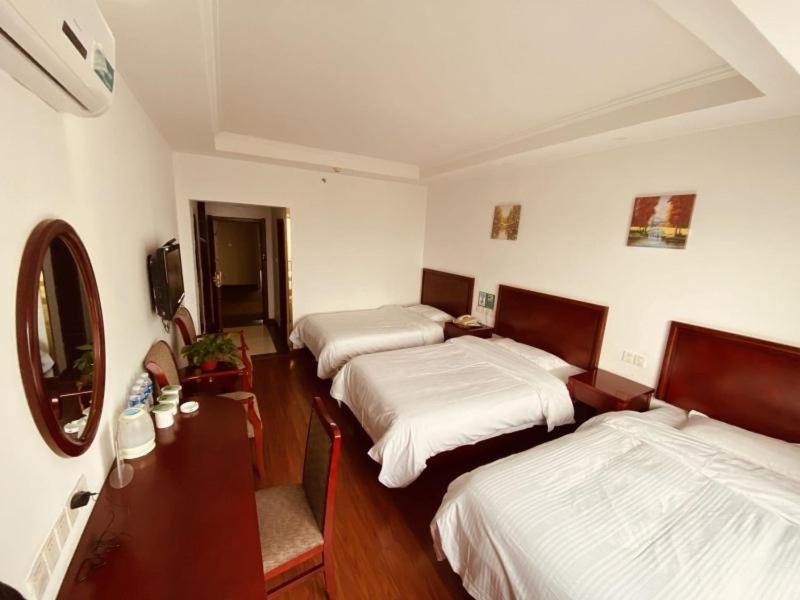 Greentree Inn Huai'An Bus Station Golden Eagle Xinya Huaihai Road Business Hotel Eksteriør bilde