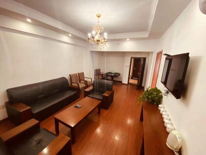 Greentree Inn Huai'An Bus Station Golden Eagle Xinya Huaihai Road Business Hotel Eksteriør bilde