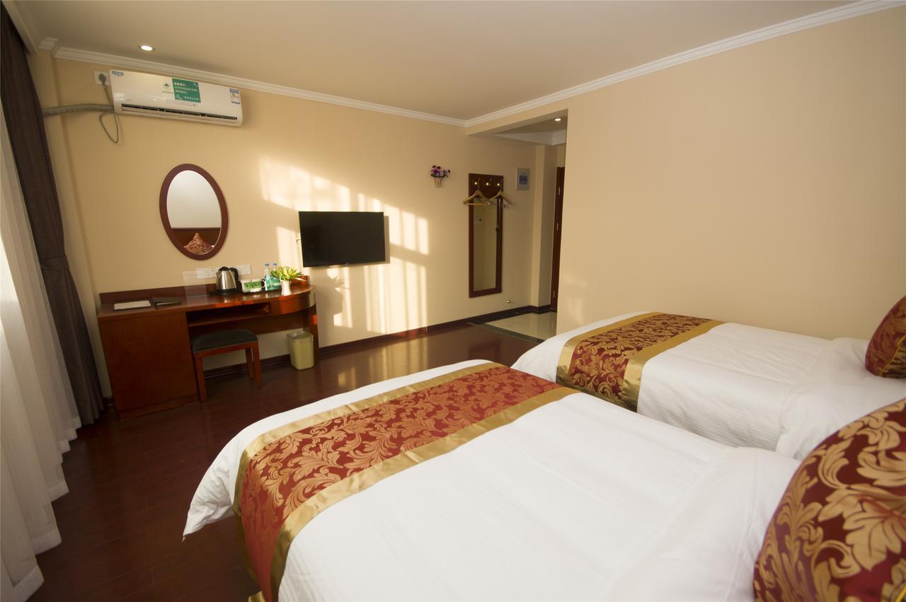 Greentree Inn Huai'An Bus Station Golden Eagle Xinya Huaihai Road Business Hotel Eksteriør bilde